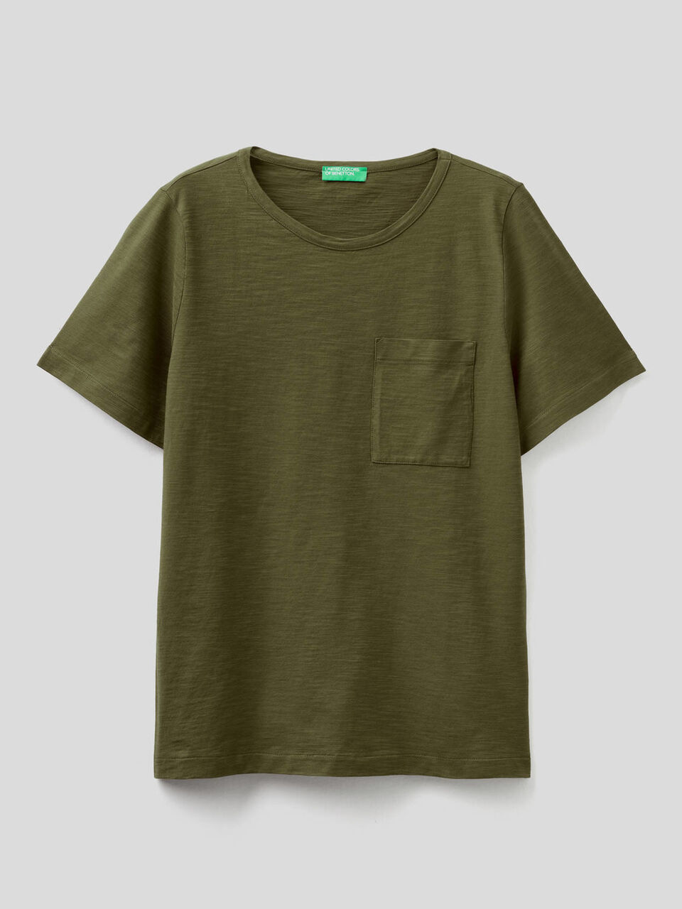 Solid color t-shirt with pocket image number 1