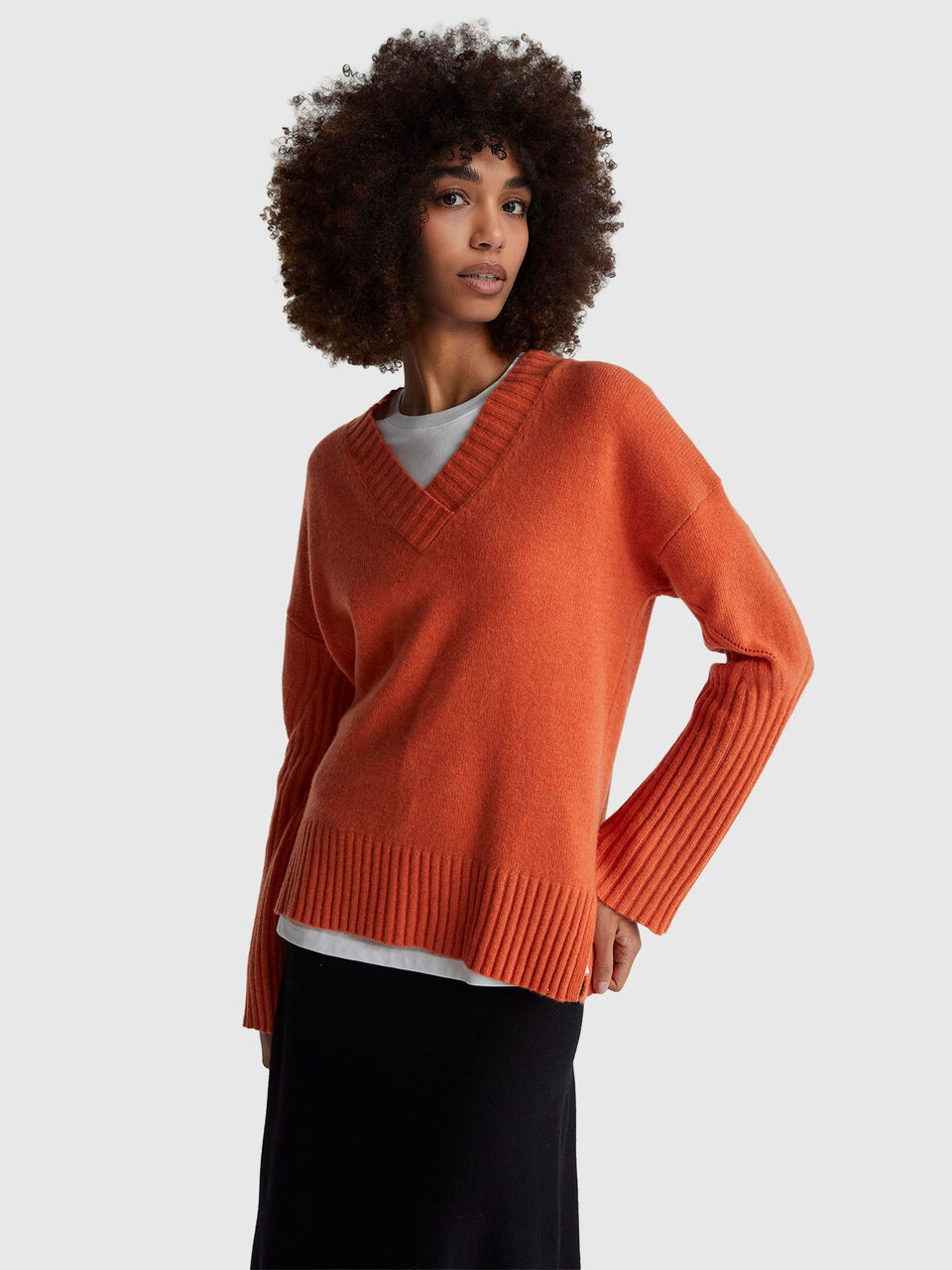 V NECK SWEATER L/S Women image number null