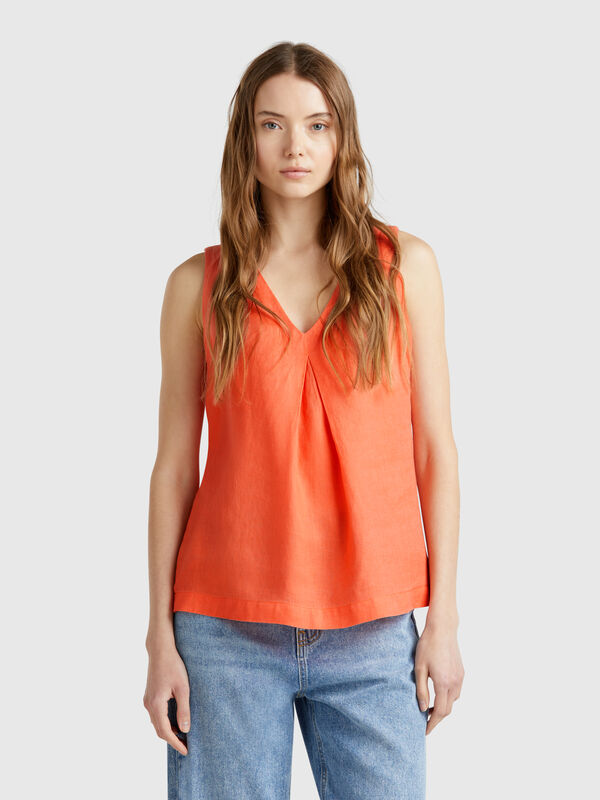 Sleeveless blouse in pure linen Women