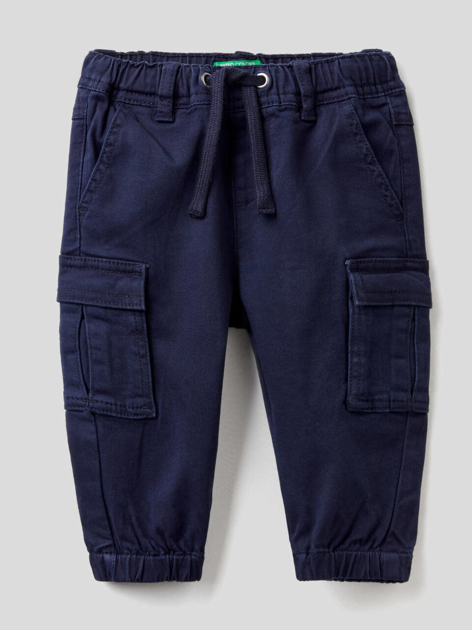 Stretch cotton cargo trousers image number 1