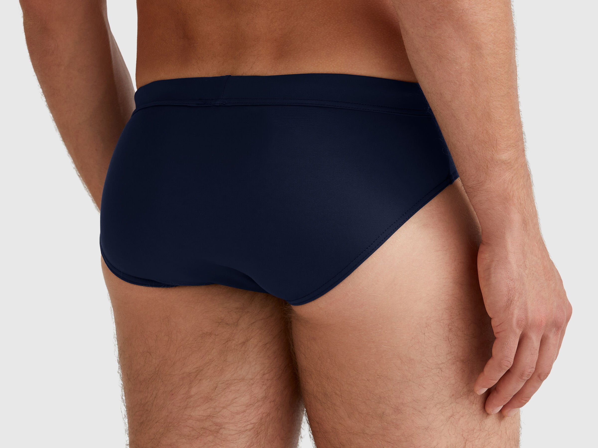 SWIMMING BRIEFS Men image number 1
