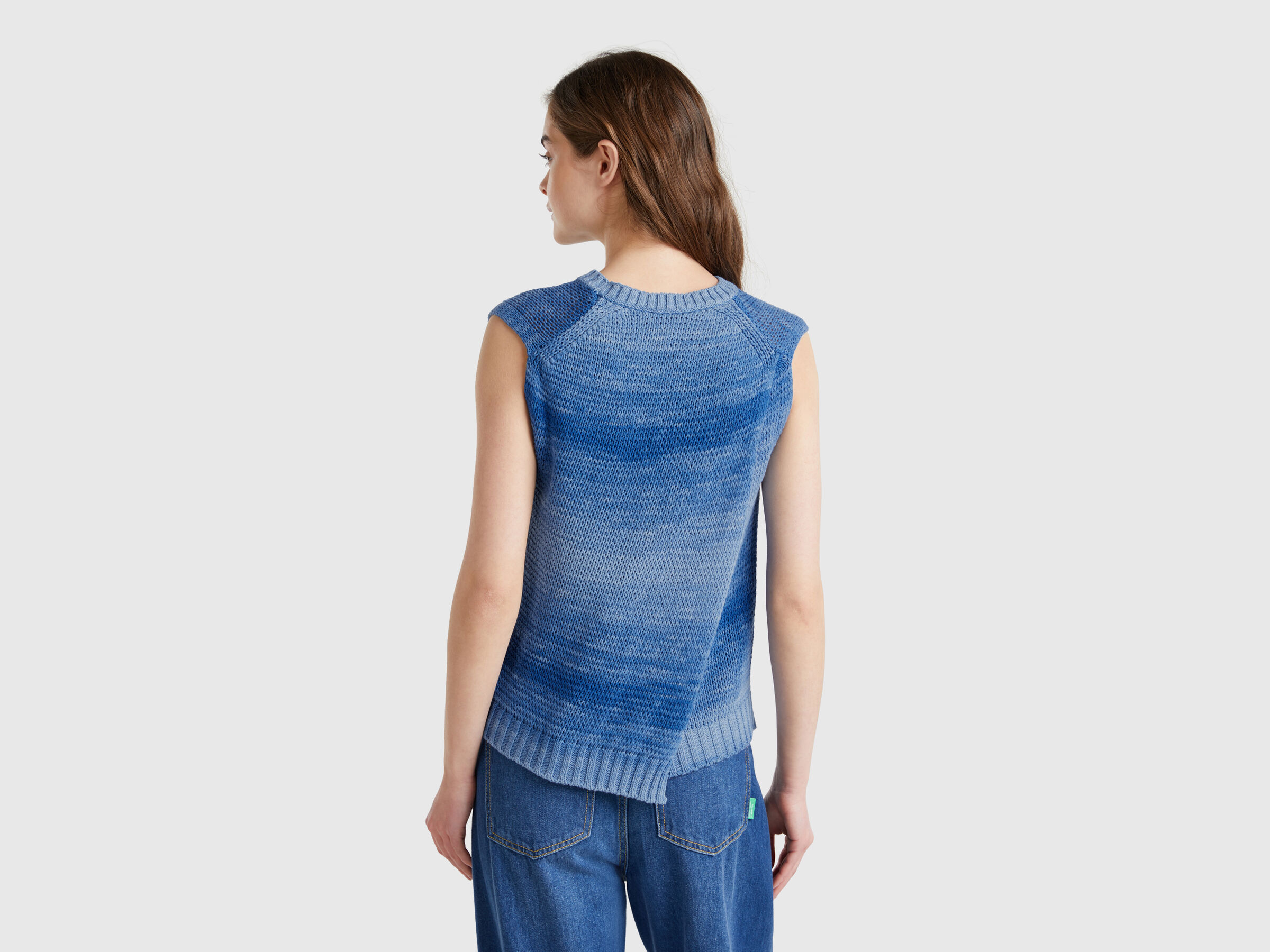 SLEEVELESS SWEATER Women image number 1
