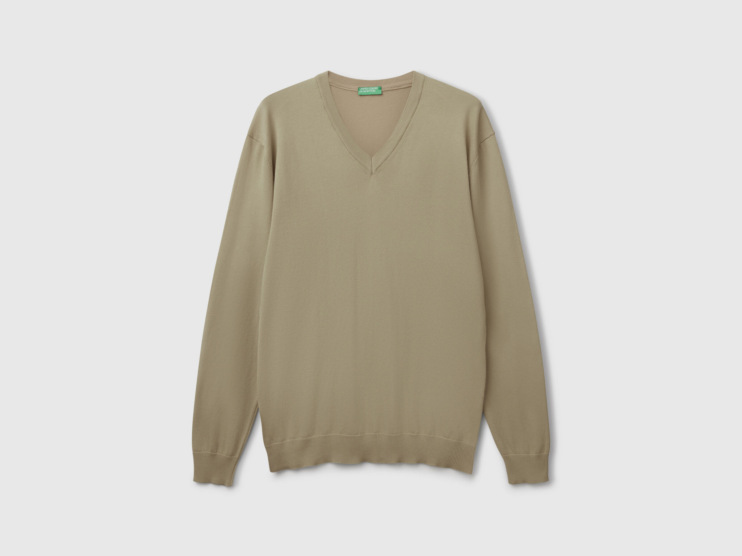 V NECK SWEATER L/S Men image number 3